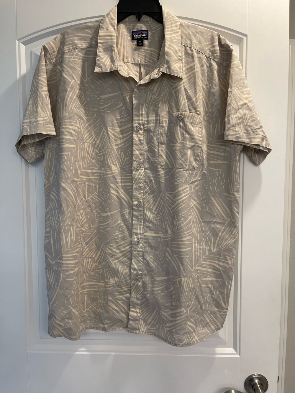 PATAGONIA  Organic Cotton camp Shirt  Men's XXL  Button Front Short Sleeve Shirt